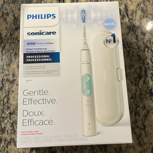 Philips Sonicare Toothbrush 4700 Protective Clean New In Box - Picture 3 of 7